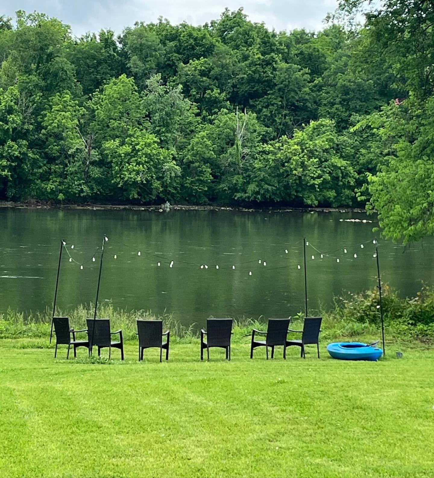 Luxury Riverfront Tiny House- Amazing Views- #111 Strawberry Plains Esterno foto